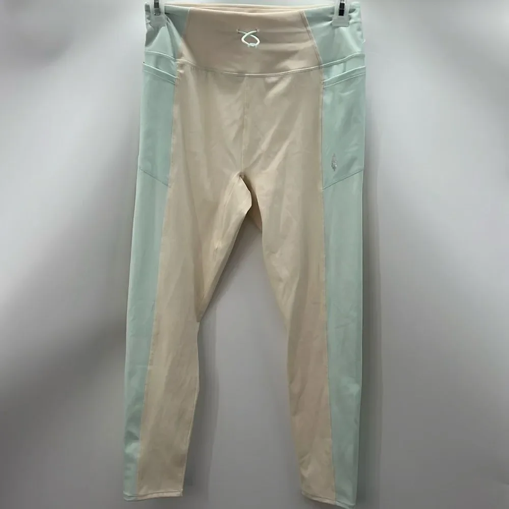 Free People Movement 2 color leggings size large